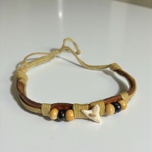🍬7 for $15🍬 Boho Wooden Beaded Shark Tooth Bracelet CC